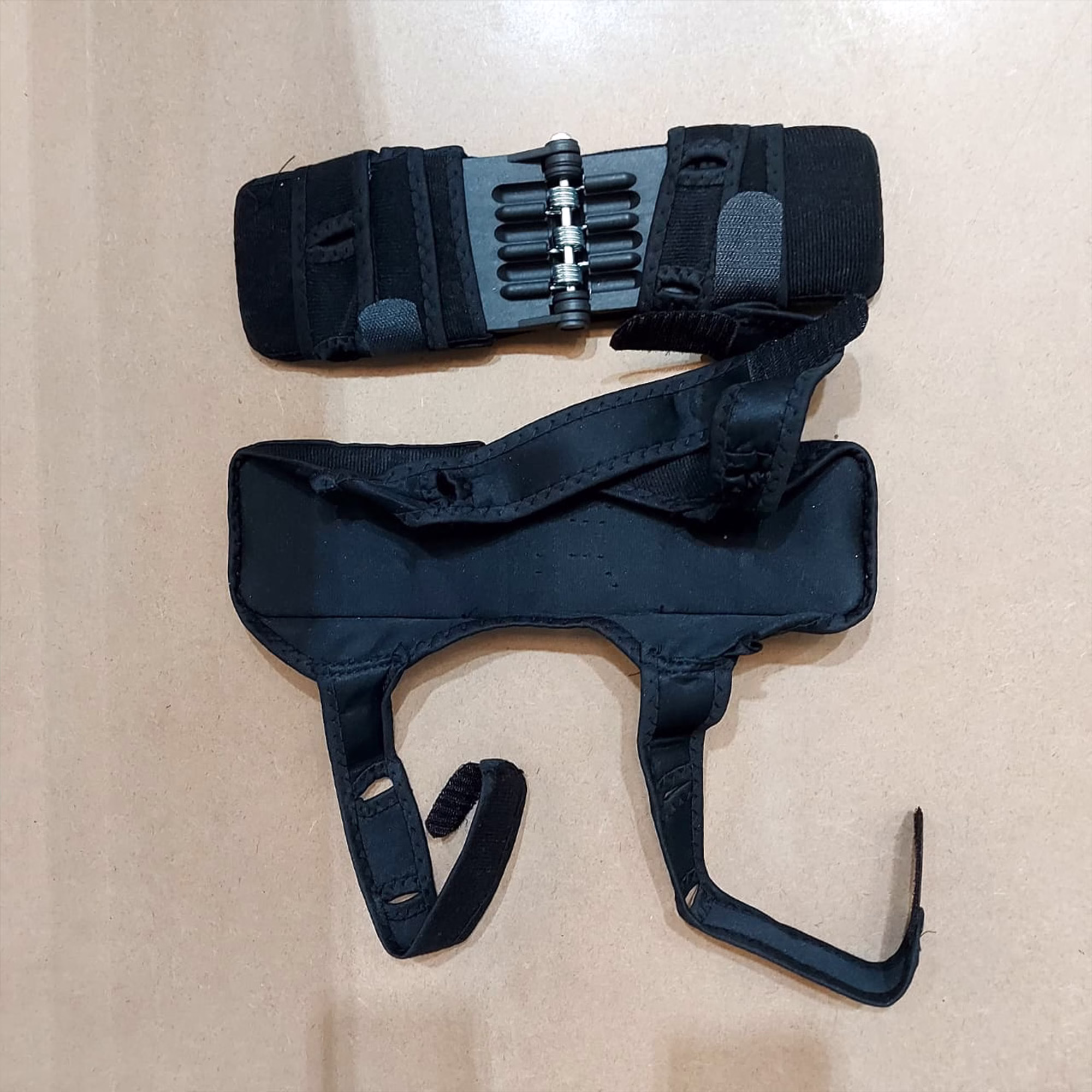 دعامة الركبة الحديثة للقضاء على الخشونة 7 دعامة الركبة الحديثة للقضاء على الخشونة - الصورة 7